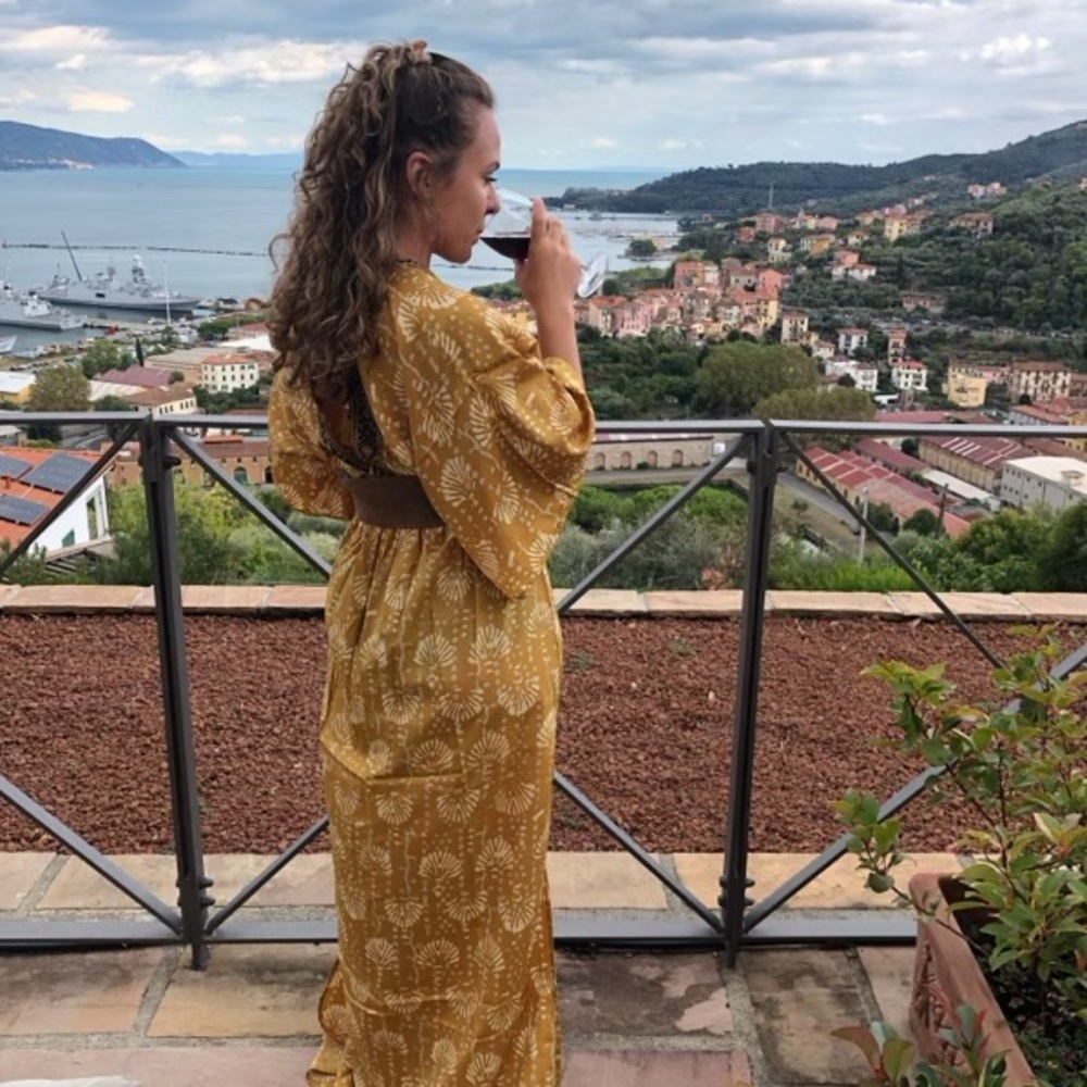 100% silk Italian dress with genuine leather belt